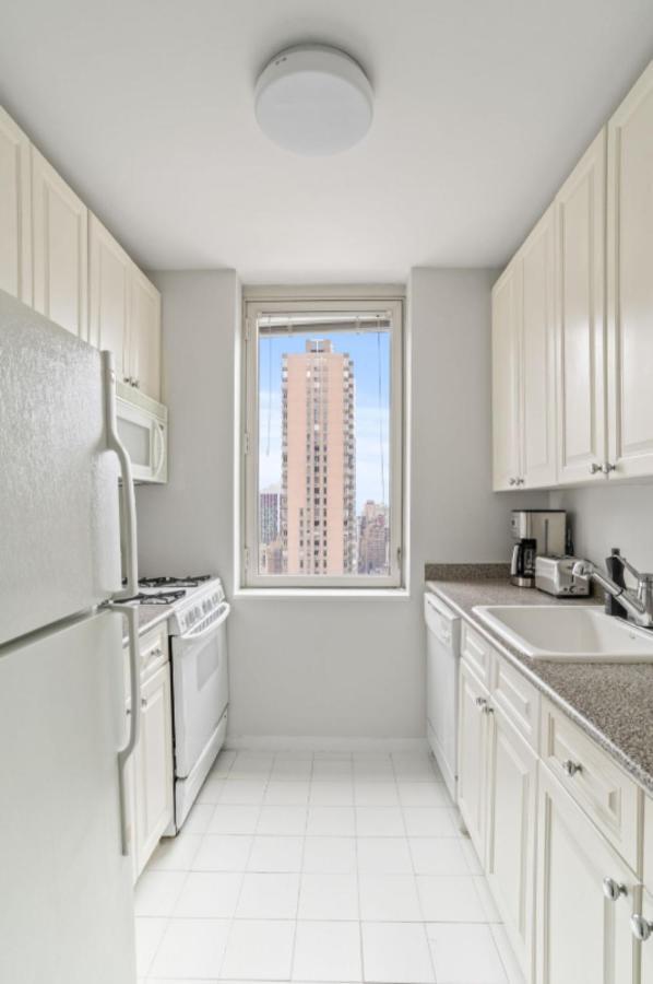 Manhattan Luxury 8