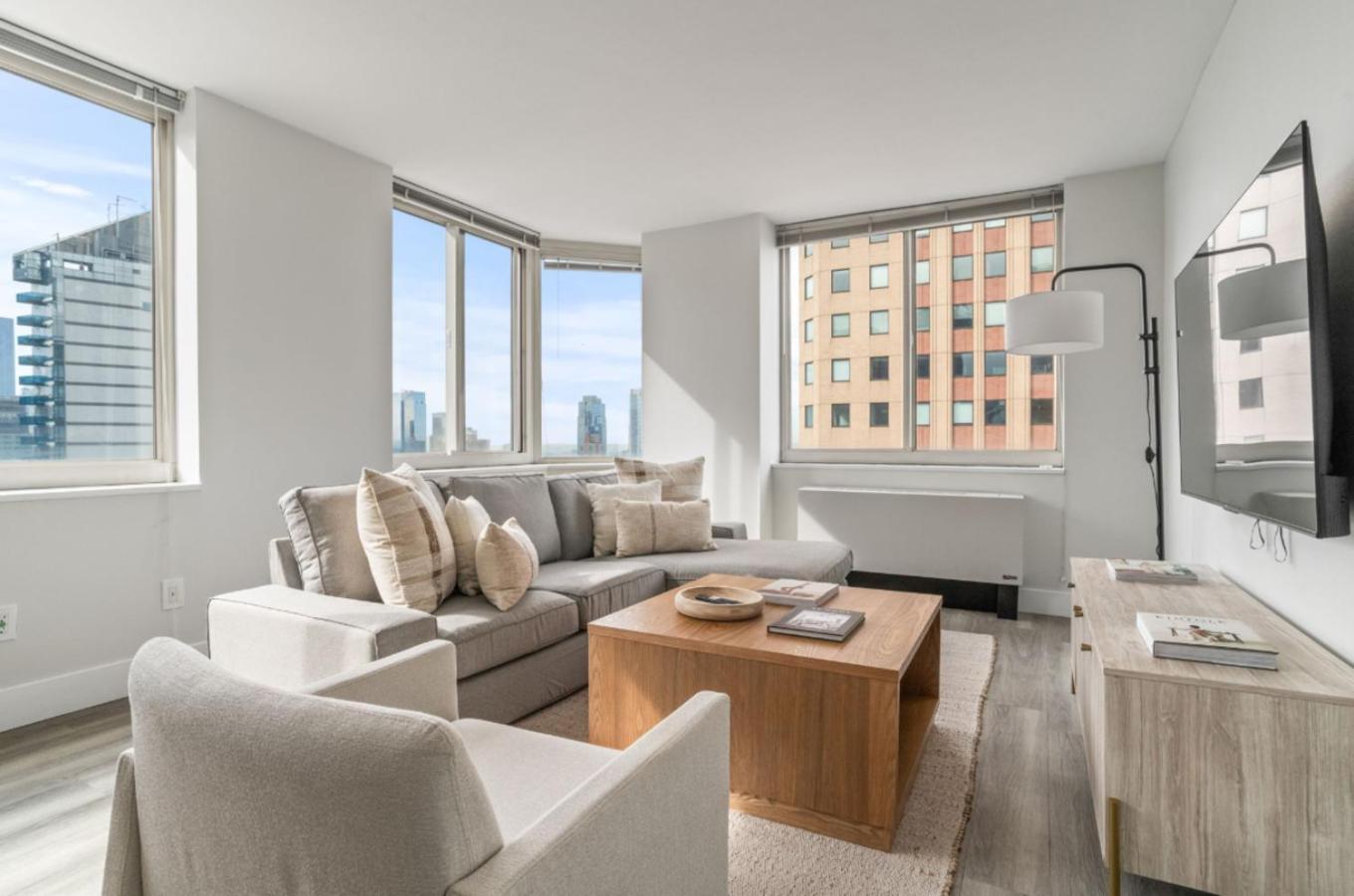 Manhattan Luxury 8